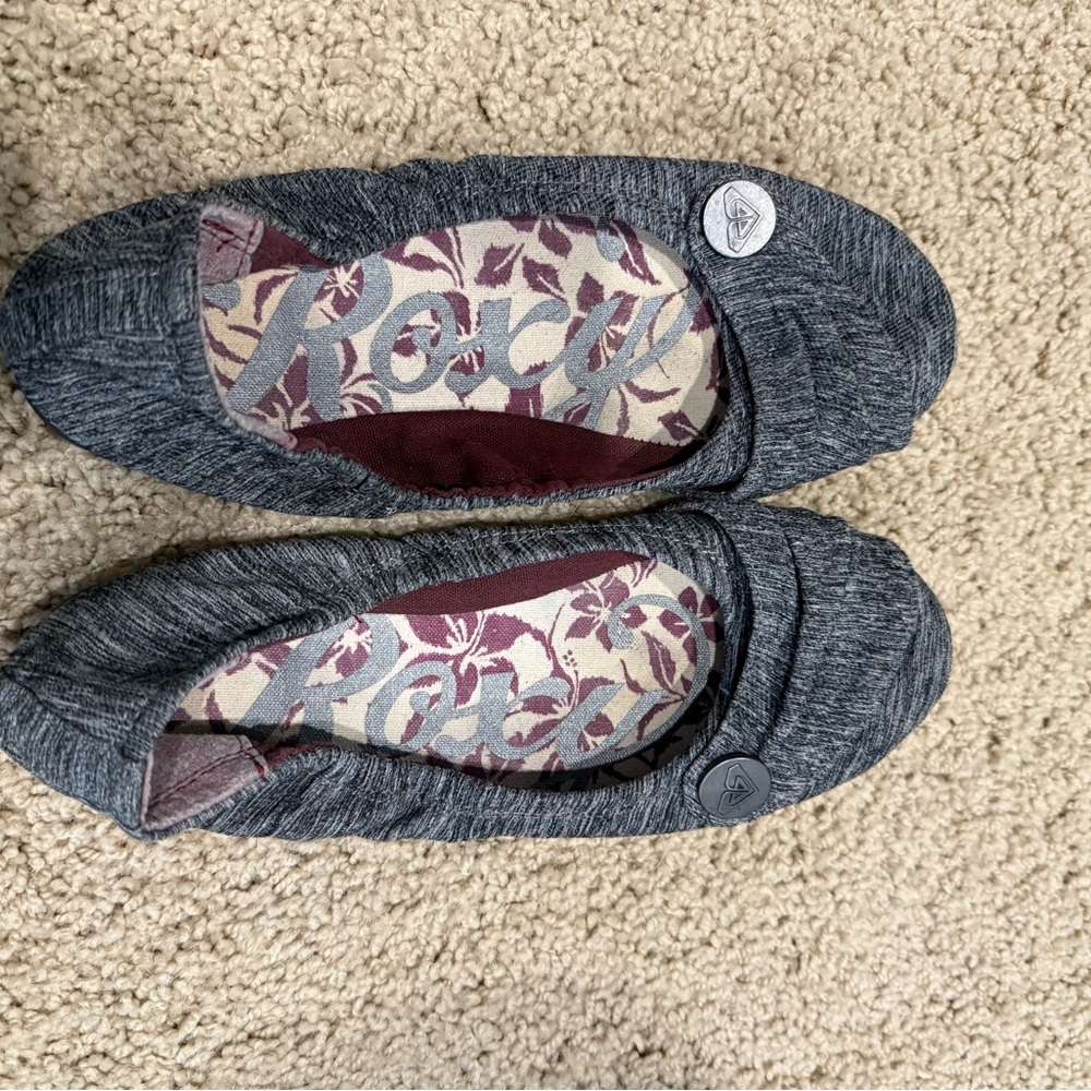 Roxy Women's Charcoal Slip-On Slippers